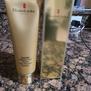 Elizabeth Arden ceramide cleanser